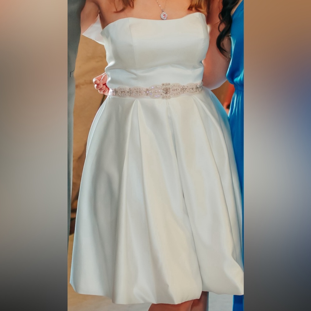 White satin reception/bridal shower/bachelorette party dress - Picture 5 of 5